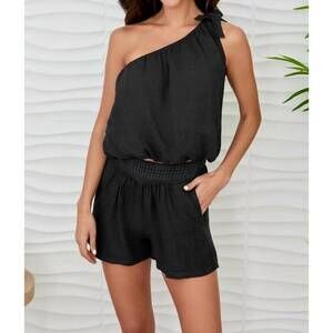 NEW M MILANO one shoulder bubble top in black